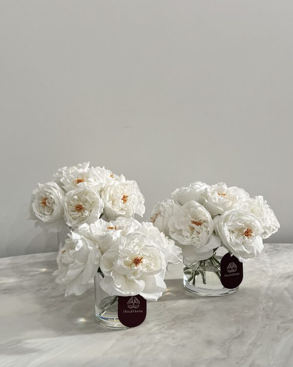 White Classic Garden Rose Vase